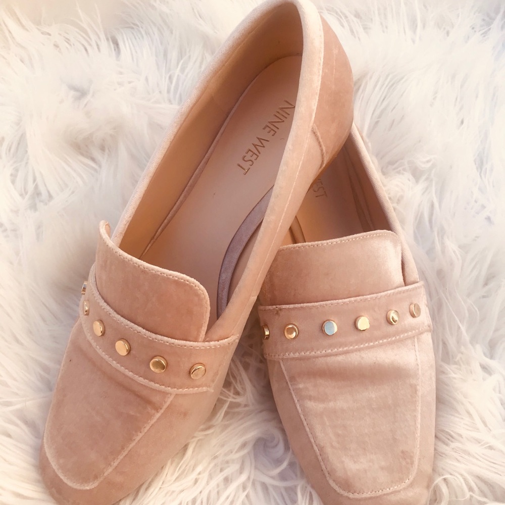 VELVET FLATS! Nine West• SIZE 7 1/2